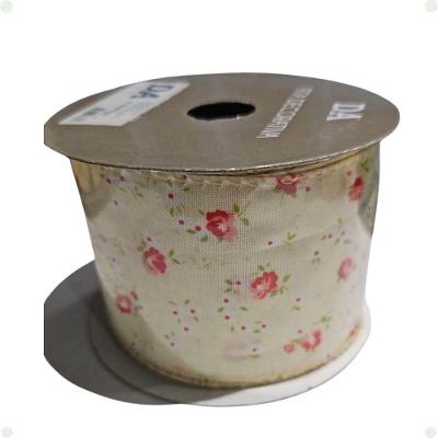 Fita Aramada com Costura Florzinha Cetim Bege 6,3CM X 9,14M com Estampa Floral