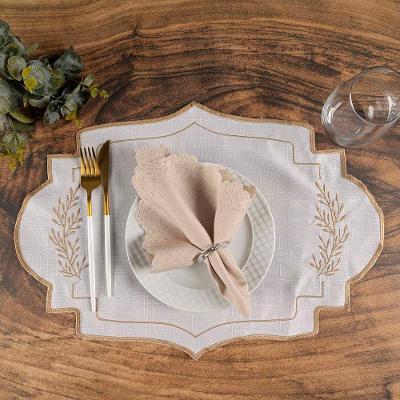 Jogo Americano Requinte Bordado Simples em Poliéster Elegante para Jantar Marfim Casa Scarpa 35CM