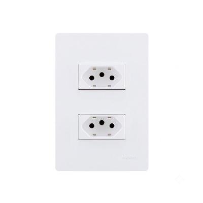 Tomada Dupla Infiniti Plus 2P+T 20A com Placa 4x2 Branco Margirius