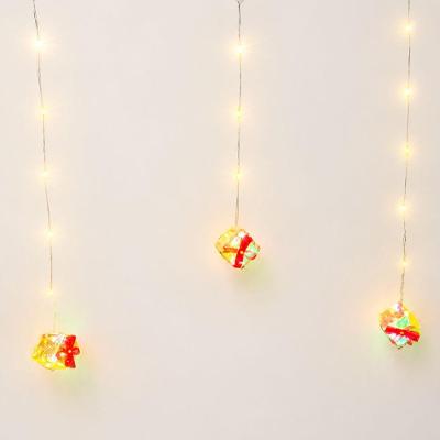 Cascata com Fio de Fada 31315 Iluminação Decorativa Presentes nas Pontas 90 Leds Bivolt