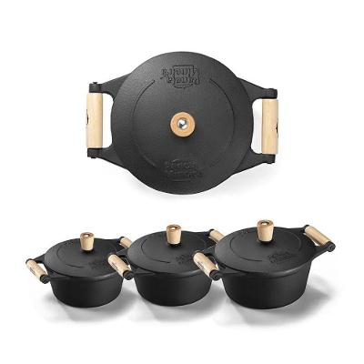 Kit 4 Caçarolas Tradição Ferro Fundido Alça de Madeira Tampa de Ferro Panela Mineira 1,2L 1,7L 2,2L