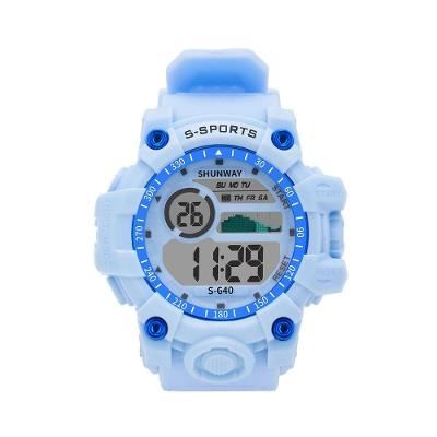 Relógio Digital Esportivo S640-08-1 com Iluminação Azul Claro Tudo em Caixa