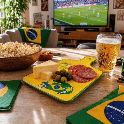 Travessa de Vidro Hoje Tem Jogo com Alça para Petiscos Copa do Mundo Brasil Branco Dela Home 29,5CM