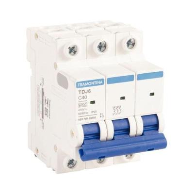 Disjuntor TDJ6-3C40 3P 3X40A 6KA Bivolt Tripolar Branco Tramontina