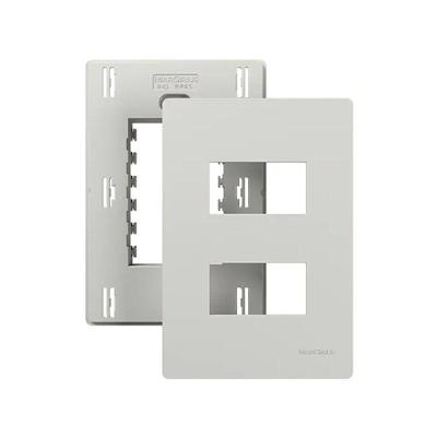 Placa para 2 Módulos Distanciados Infiniti Plus Colors com Suporte Bivolt Branco Margirius