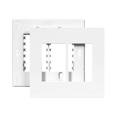 Placa para 6 Módulos Infiniti Plus com Suporte 4x4 Branco Margirius 13,3CM