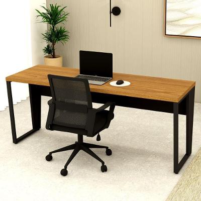 Escrivaninha Retangular F5 Office Moderno sem Gavetas MDF 180CM Freijó com Preto