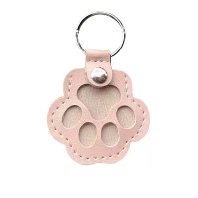 Chaveiro Up Art Personalizados Patinha Pet Cães e Gatos com Compartimento para Pelos Rosa 1 Unidade