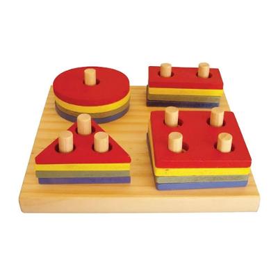 Brinquedo Educativo Pranchas de Seleção 16 Peças Madeira Estimula Raciocínio e Coordenação Sonho
