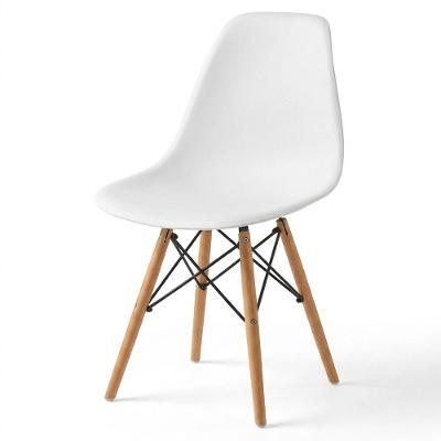 Cadeira de Jantar Charles Eames Eiffel Estrutura em Madeira Plástico PP Branco Sallar Home
