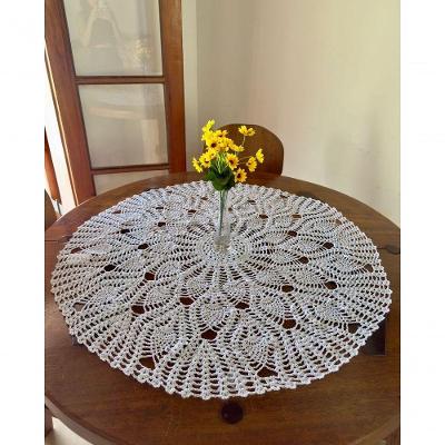 Toalha de Centro de Mesa Abacaxi Crochê Artesanal 90cm Branco