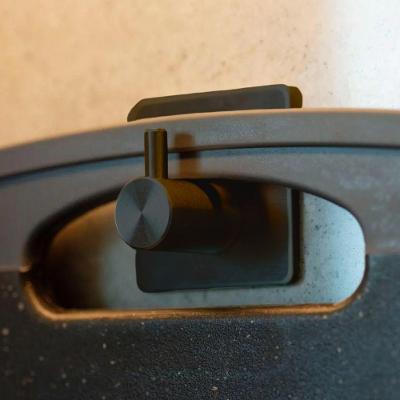 Gancho Adesivo Quadrado de Metal Cabideiro para Organização com Alta Capacidade de Suporte Preto