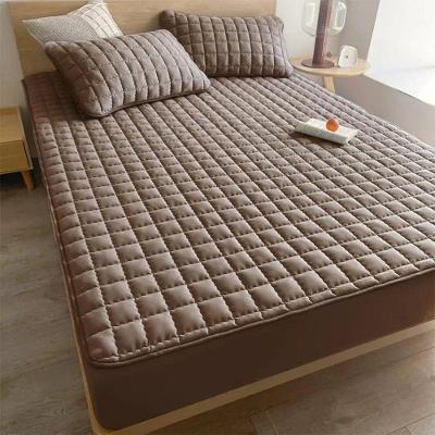 Protetor de Colchão Impermeável Matelado em Microfibra Solteiro 1 Peça Marrom OEM