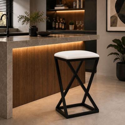 Banqueta Industrial Couro Sintético Base em Z sem Encosto Branco Isa Estofados