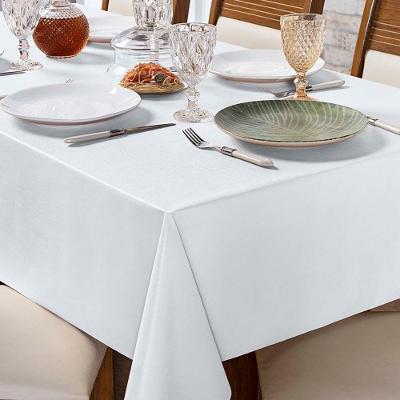 Toalha de Mesa Lisa Térmica 200cm X 140cm PVC e Polietileno 1 Peça Branco Clara Luz Decora
