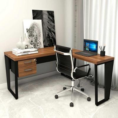 Mesa de Escritório em l Industrial 2 Gavetas Suspensas 135CM Nogal com Preto F5 Office