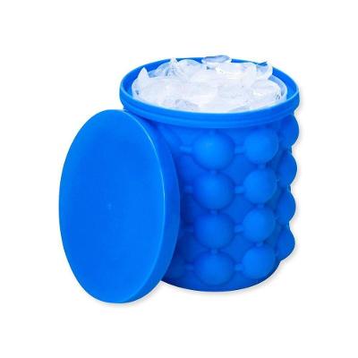 Forma de Gelo Balde Térmico 120 Cubos Plástico e Silicone Tampa Hermética para Festa Top Rio