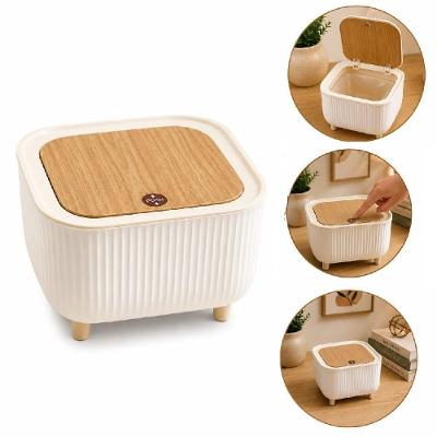 Mini Lixeira de Mesa Quadrada Pequena Multiuso Plástico Tampa Click Pés Removíveis Amadeirado Yeet