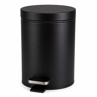Lixeira de Piso com Pedal 3L Plástico Metal Abertura com Pé Preto Carisma