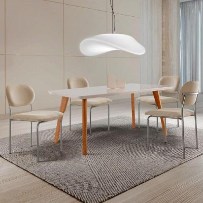 Conjunto Sala de Jantar Mesa Malta 4 Lugares Tampo MDF com Cadeiras Marchezine Bege Moderna