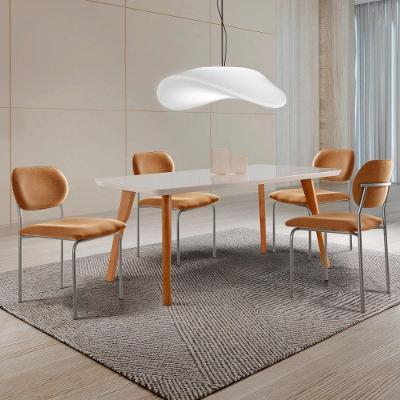 Conjunto Sala de Jantar Mesa Malta 4 Lugares Tampo MDF Cadeiras Marchezine Caramelo 120CM Moderna