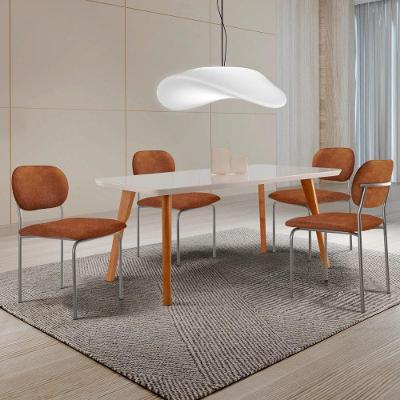 Conjunto Sala de Jantar Mesa Malta 4 Lugares Tampo Vidro com Cadeiras Marchezine Marrom Moderna