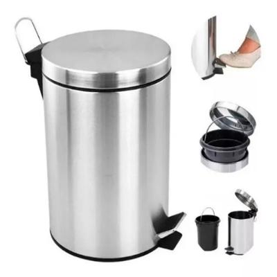 Lixeira Inox 8L com Pedal e Cesto Removível Prata Kangur