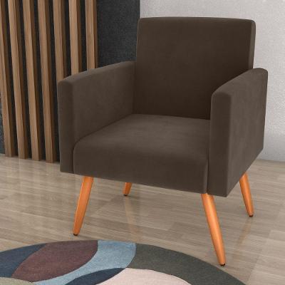 Poltrona Valência para Sala Veludo Marrom Espuma D20 Assento Encosto e Braços Matrix