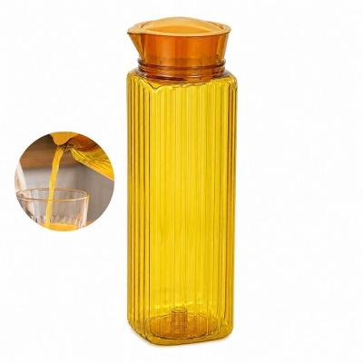 Jarra Freeze Agua Suco Plastico Resistente Tampa Giratoria Antivazamento Amarelo