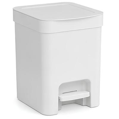 Lixeira de Pedal Retangular Trium 6L Plástico Abertura com Sistema Compacta Banheiro Branco Yoi