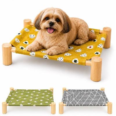 Cama Elevada para Pet Yeet Madeira Pinus e Poliester Cachorro Gato Pequeno Porte Lavavel Resistente