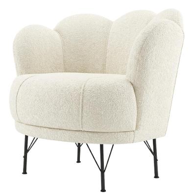 Poltrona Decorativa Flora Sala de Estar Veludo Encosto Espuma D26 Bege Milani Movelaria
