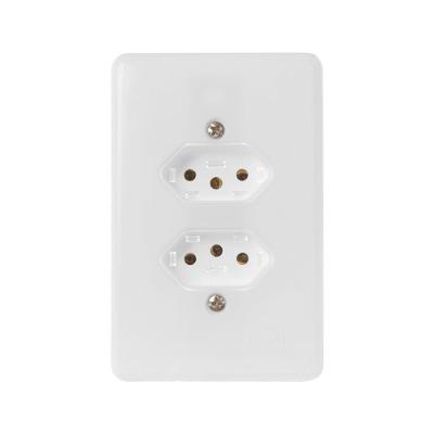 Conjunto 2 Tomadas com Placa 2P+T 20A Stylus Funcional Branco Ilumi Materiais Elétricos