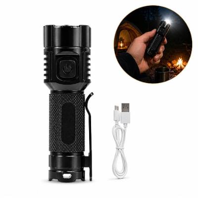 Lanterna Tática LED Recarregável 3 em 1 USB Mini de Bolso com Clip Preta Yeet