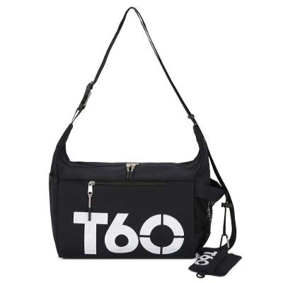 Bolsa Esportiva Smart Lions Transversal Nylon Preto Unissex com Nécessaire