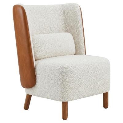 Poltrona Verso Decorativa Bouclé e Courino com Pés de Madeira Confortável 69CM Milani Movelaria