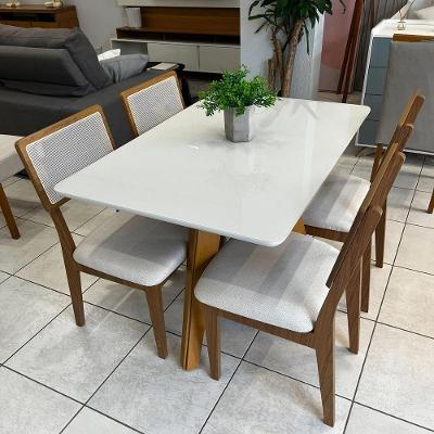 Conjunto Mesa de Jantar com Tampo de Vidro 4 Lugares Off White com Freijó e Bege Rústico