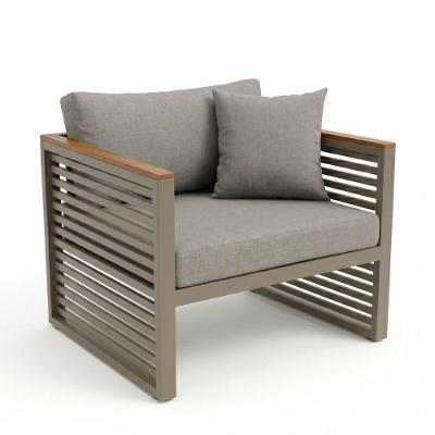 Poltrona Torino para Piscina e Jardim Estrutura em Alumínio Assento Estofado com Almofadas