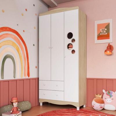 Guarda Roupa Infantil ENC004CABC 3 Portas de Bater 2 Gavetas MDP Branco e Carvalho Dalla Costa