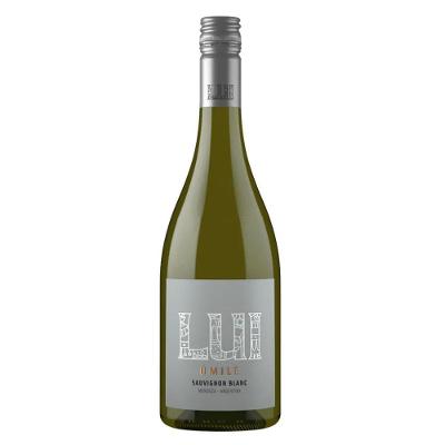 Vinho Branco Seco Argentina Lui Úmile Sauvignon Blanc 750ML