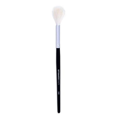 Pincel para Maquiagem S32 Iluminador Cerdas Suaves Formato Arredondado Inox Sffumato Beauty