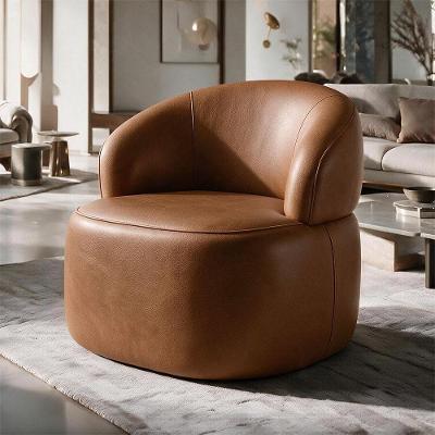 Poltrona Giratória Carmen F04 Sala de Estar Couríssimo Confortável Café Lyam Decor