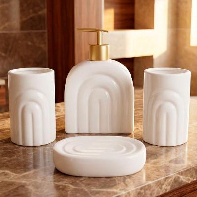 Jogo de Banheiro Textura em Arcos Kit 4pçs Branco Cerâmica 300ML 400ML