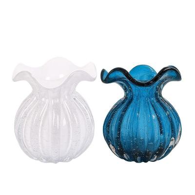 Kit 2 Vasos Vidro Murano Trouxinha Irregular Translúcido Branco Leitoso e Azul Lemis
