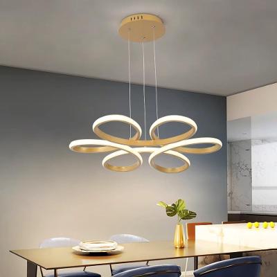 Lustre Pendente Lumina 3 Cores de Luz Dourado Cadeiras Inc 45W Bivolt