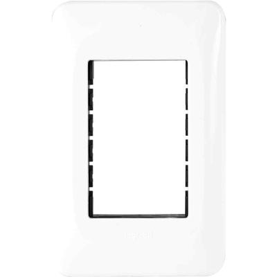 Placa de Acabamento com Suporte 3 Postos 4 X 2 LGP23 Teclas Largas Ajuste Preciso Pial