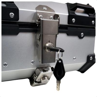 Baú Traseiro para Moto Tronos 22L-T Universal Resistente 22L