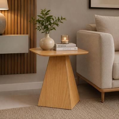 Mesa de Canto Auxiliar Base Pirâmide Quadrada MDF 60CM Carvalho Rosé