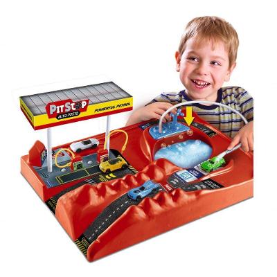 Pista de Carrinhos Pista Pit Stop com Ambiente de Jogo Completo 2 Carrinhos Miniatura Lua de Cristal