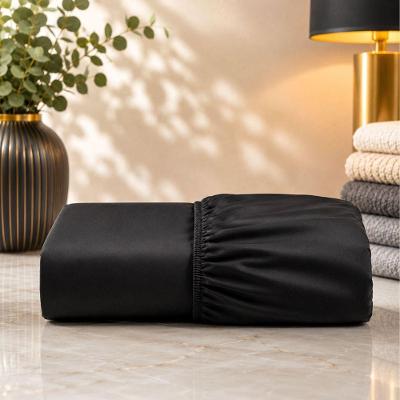Jogo de Cama Quality Queen 2 Peças Micropercal 600 Fios Preto Casa Show Enxovais